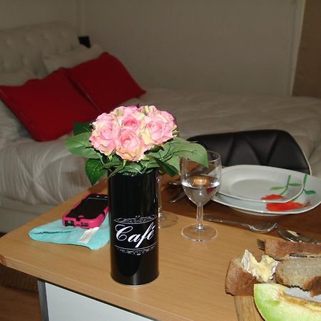 Franreal, 4 Appartements Сарла-ла-Канеда Номер фото