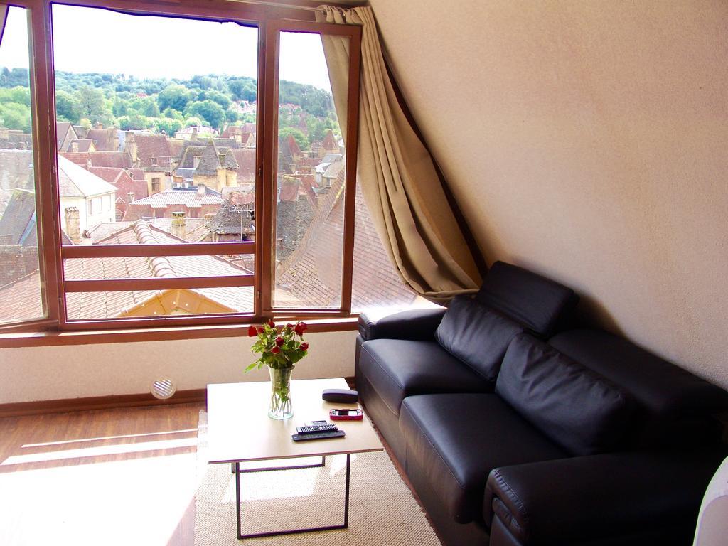 Franreal, 4 Appartements Сарла-ла-Канеда Екстер'єр фото